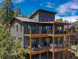 4 to 5+ Bedroom Cabins